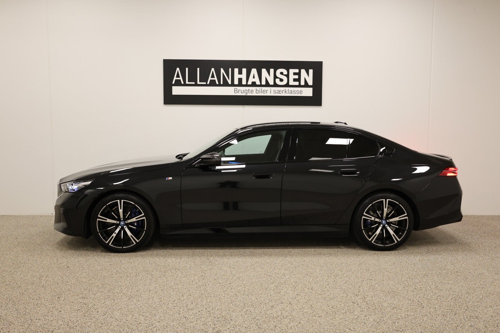 flexleasing-bmw-i5-m60-m-sport-xdrive-4d-findleasing