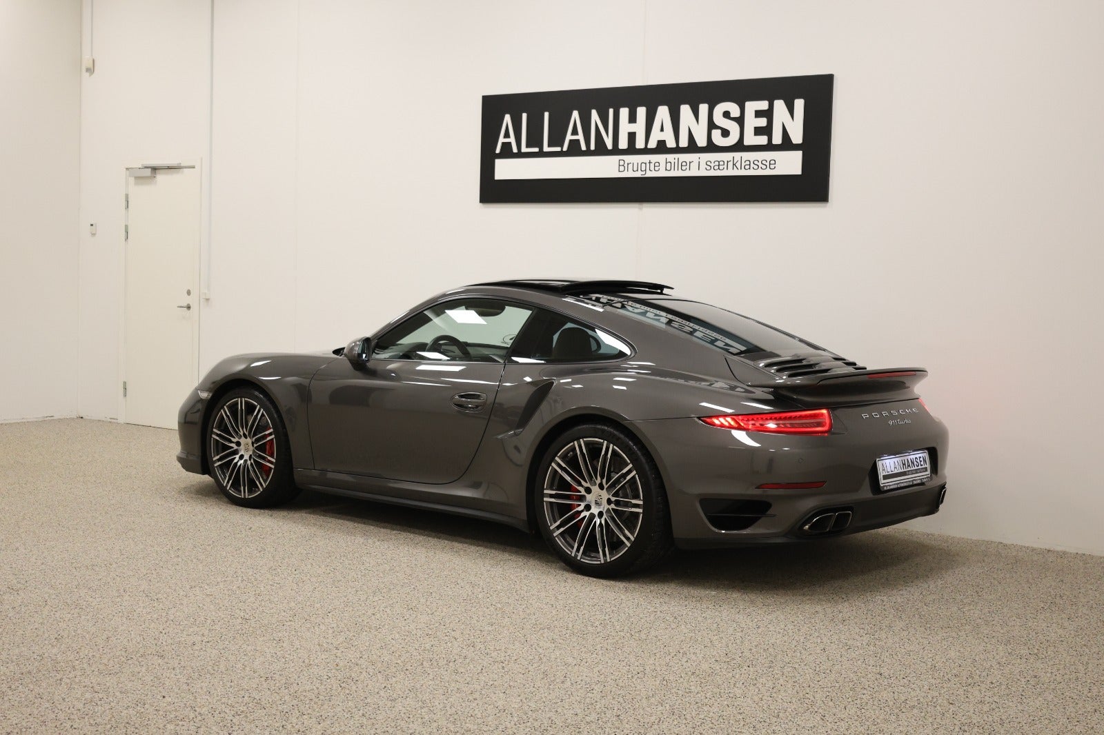 flexleasing-porsche-911-turbo-38-coupe-pdk-2d-findleasing