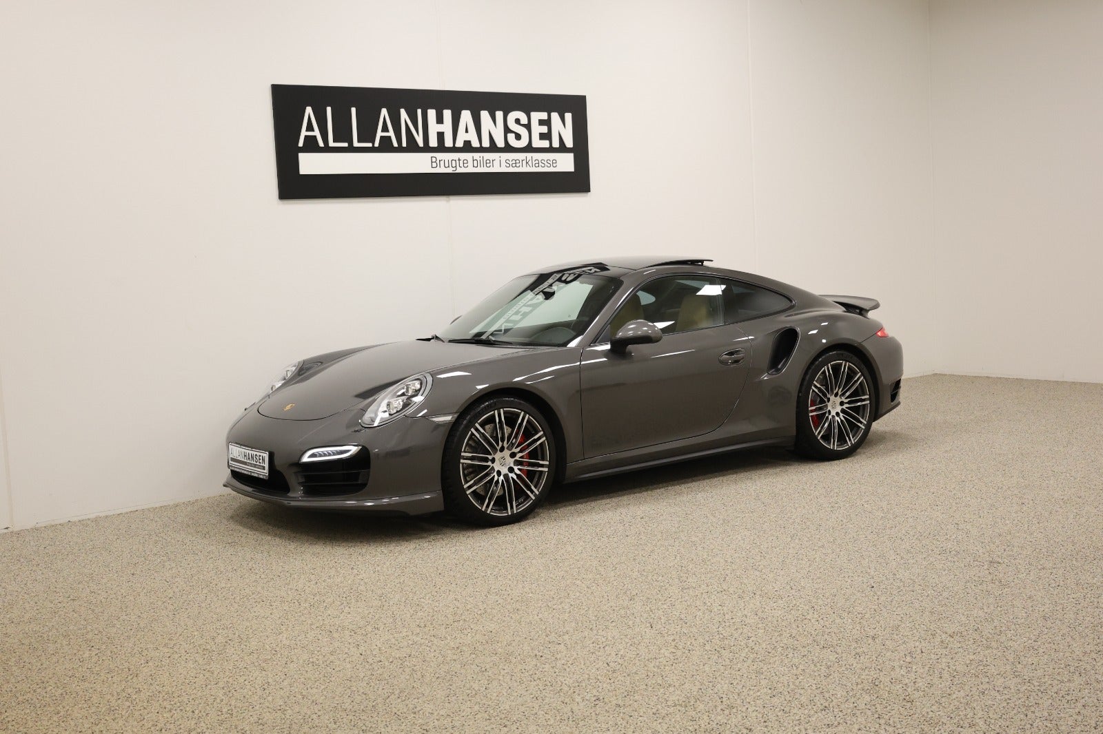 flexleasing-porsche-911-turbo-38-coupe-pdk-2d-findleasing