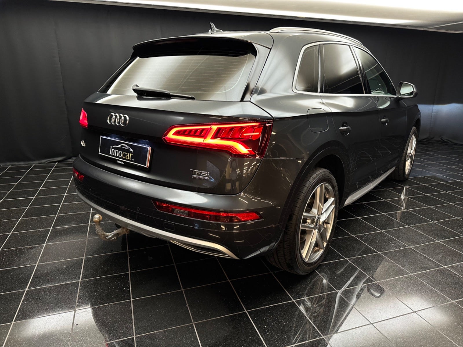 flexleasing-audi-q5-20-tfsi-252-sport-quattro-s-tr-5d-findleasing