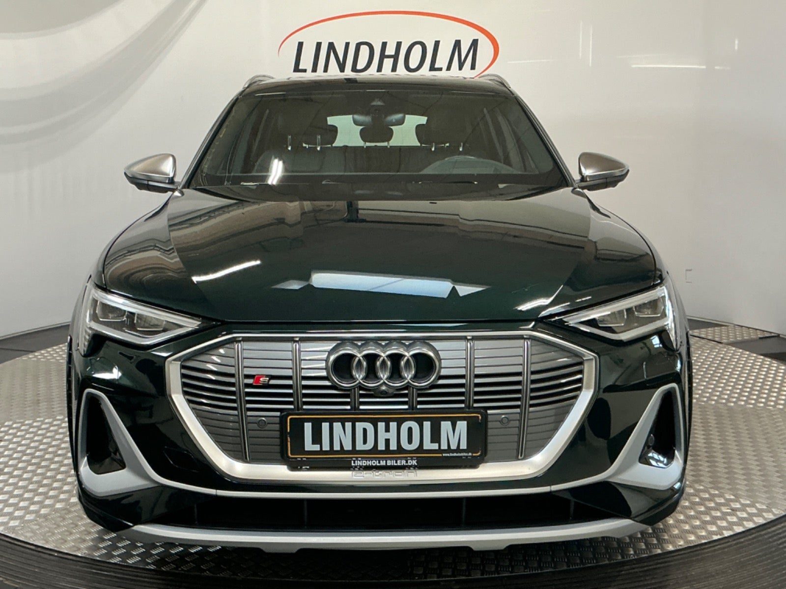 flexleasing-audi-e-tron-s-quattro-5d-findleasing