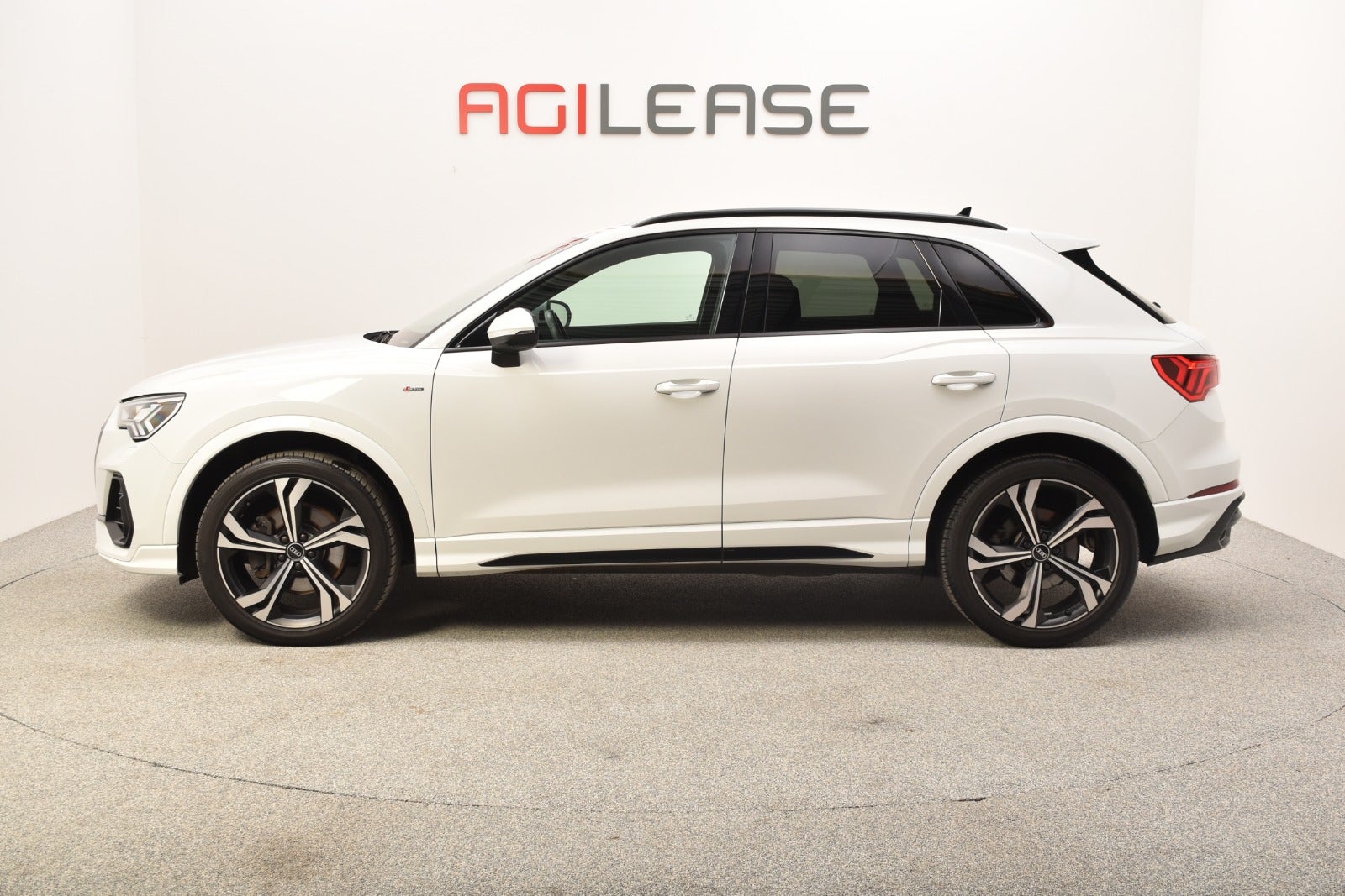 flexleasing-audi-q3-40-tdi-s-line-quattro-s-tr-5d-findleasing