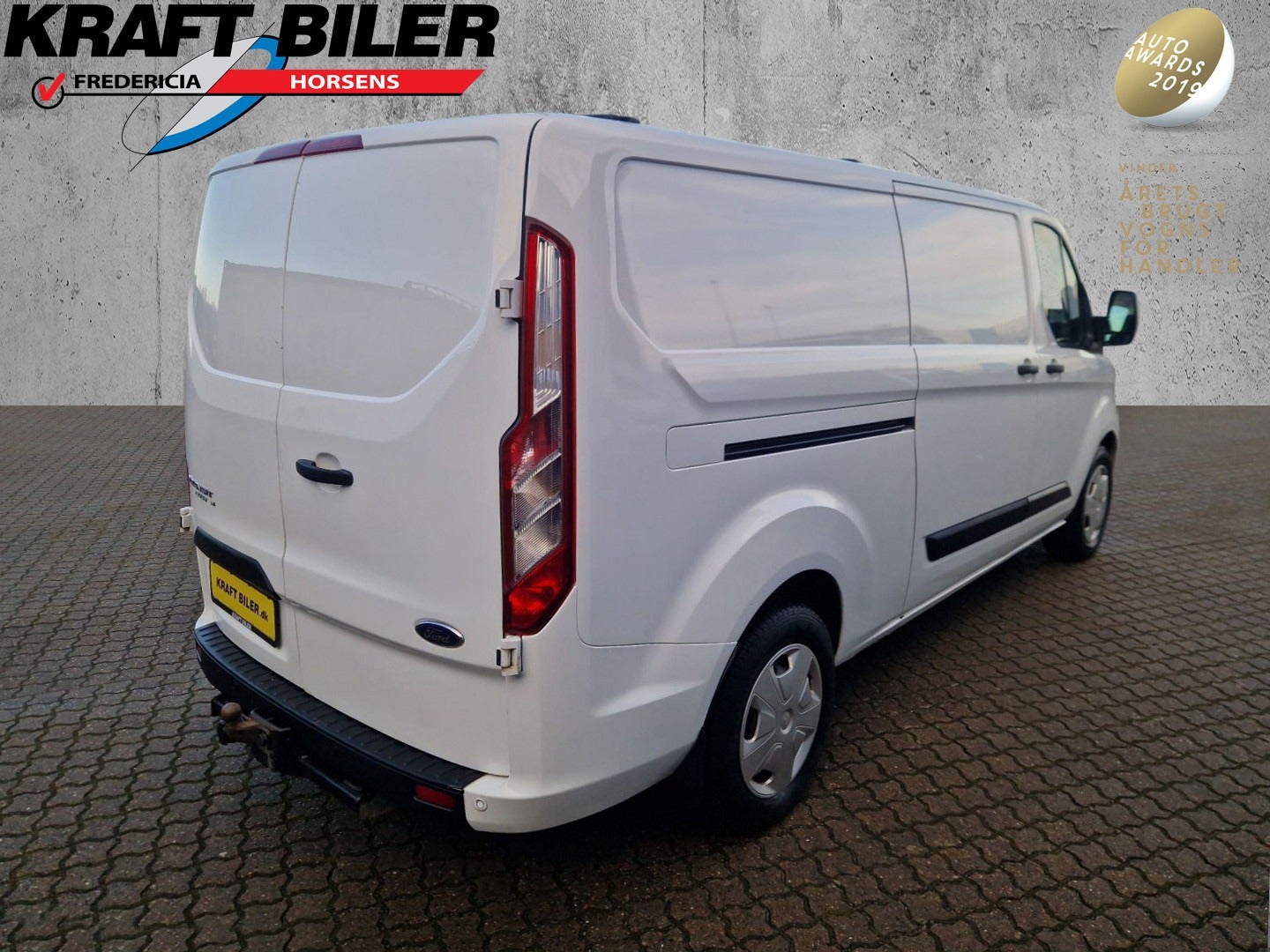 flexleasing-ford-transit-custom-300l-20-tdci-130-trend-findleasing