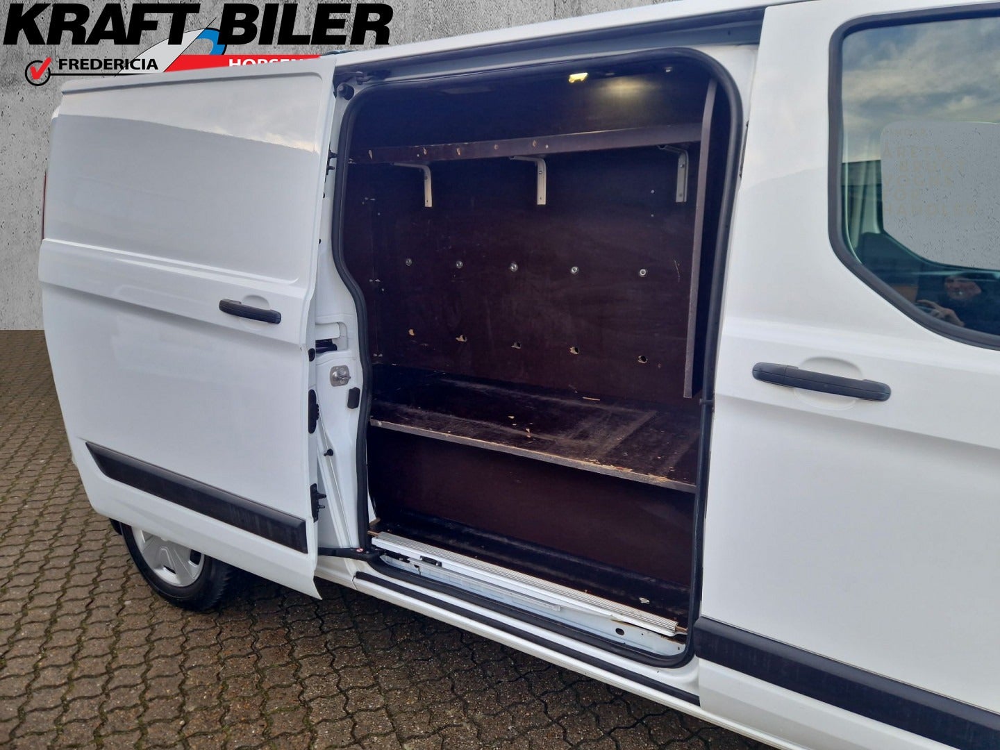 flexleasing-ford-transit-custom-320l-20-tdci-130-trend-findleasing