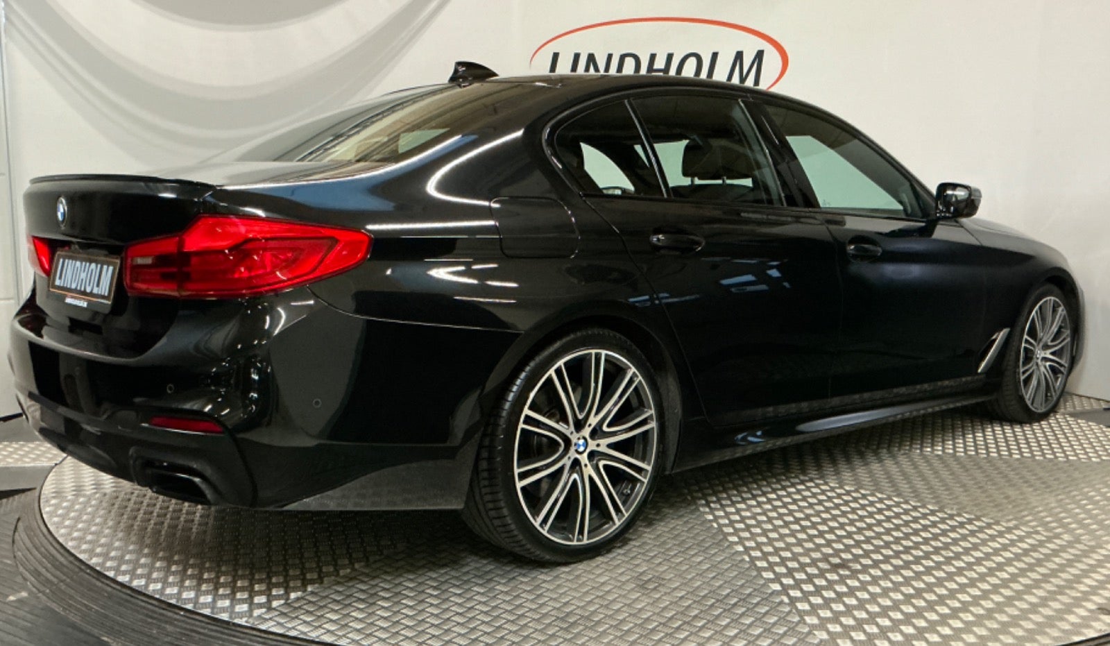 flexleasing-bmw-m550d-30-xdrive-aut-4d-findleasing