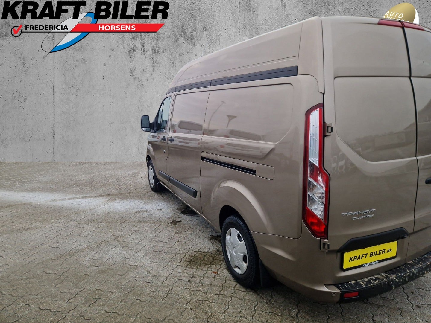 flexleasing-ford-transit-custom-300l-20-tdci-130-trend-findleasing