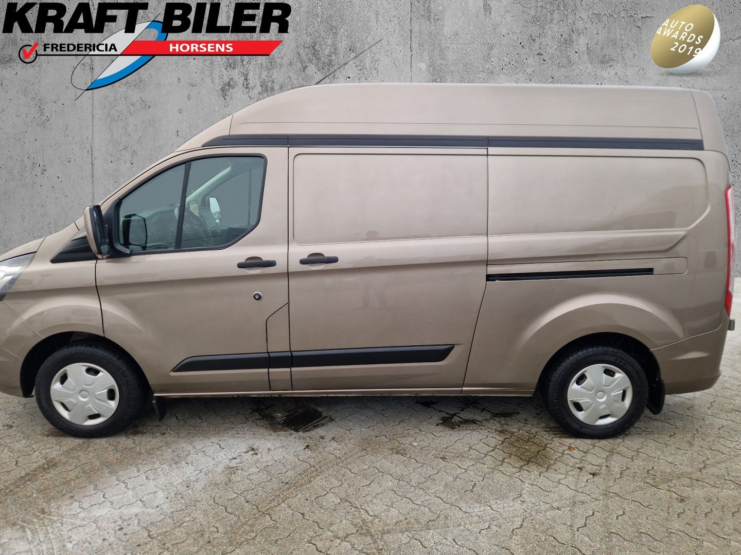 flexleasing-ford-transit-custom-300l-20-tdci-130-trend-findleasing