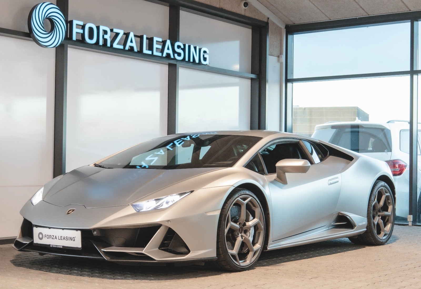 flexleasing-lamborghini-huracan-52-evo-2d-findleasing