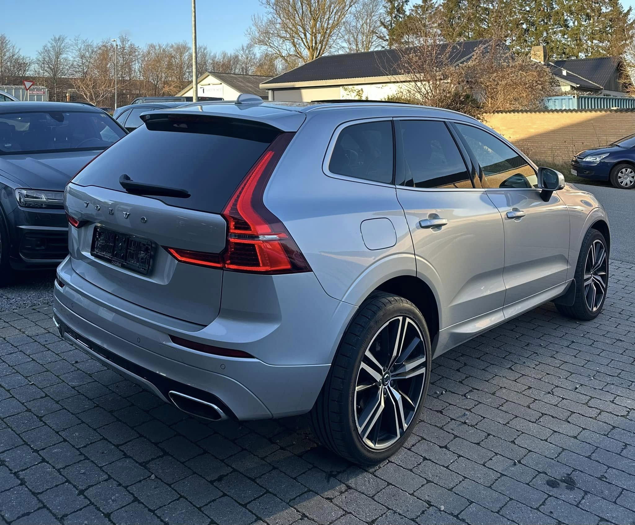 flexleasing-volvo-xc60-20-diesel-r-design-findleasing