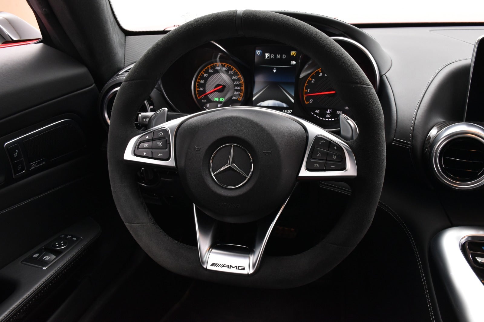 flexleasing-mercedes-amg-gt-s-40-aut-2d-findleasing