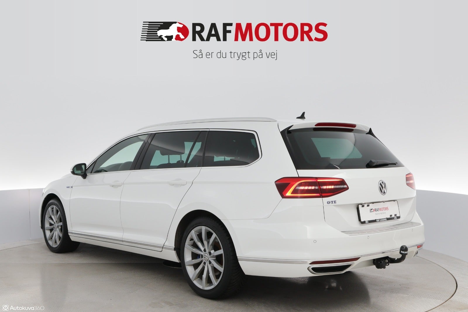 flexleasing-vw-passat-14-gte-variant-dsg-5d-findleasing