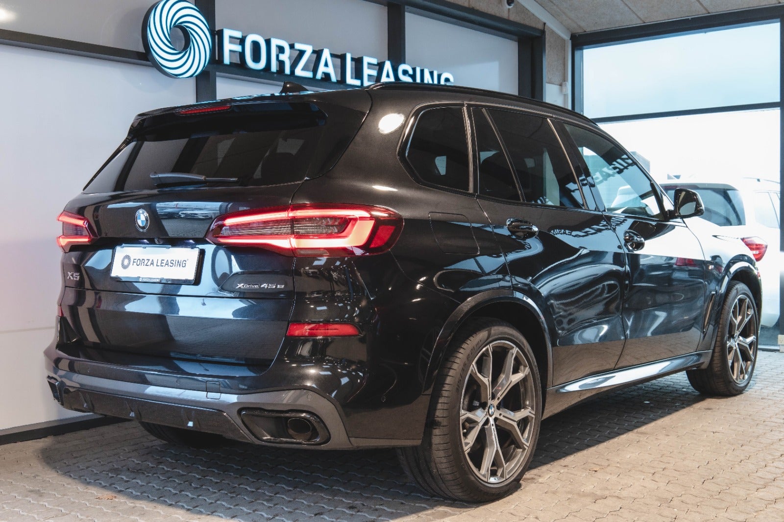 flexleasing-bmw-x5-30-xdrive45e-m-sport-aut-5d-findleasing