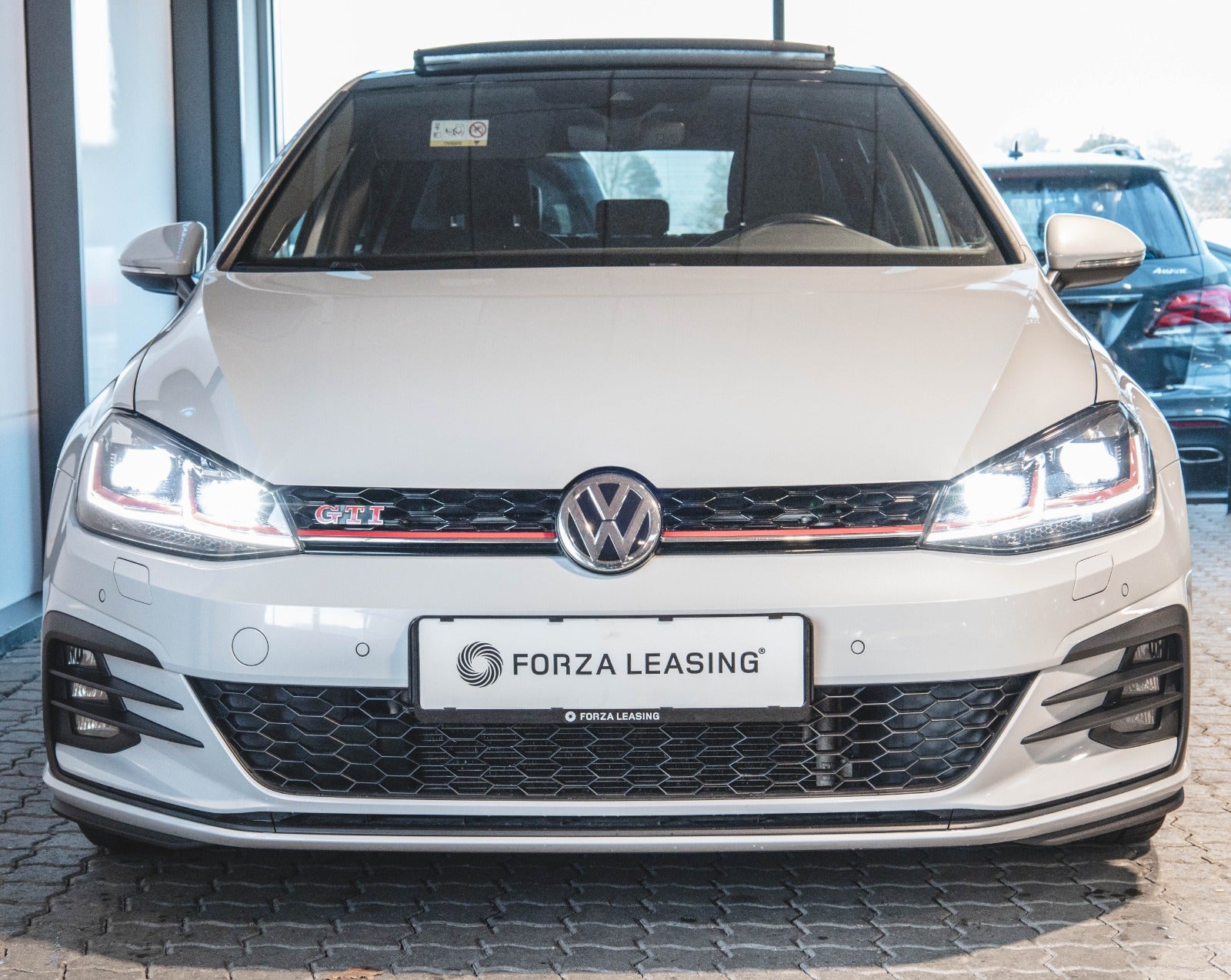 flexleasing-vw-golf-vii-20-gti-performance-dsg-5d-findleasing