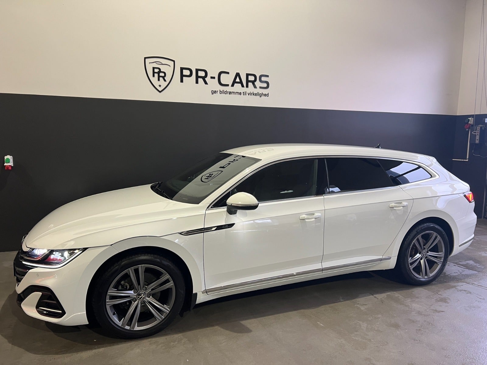 flexleasing-vw-arteon-14-ehybrid-r-line-shooting-brake-dsg-5d-findleasing