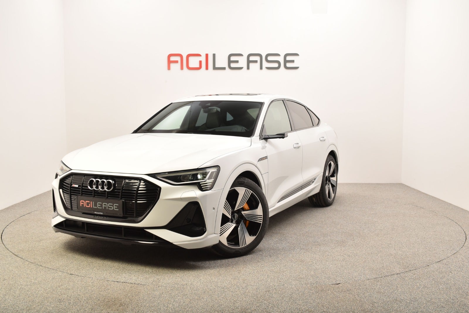 flexleasing-audi-e-tron-55-s-line-sportback-quattro-5d-findleasing