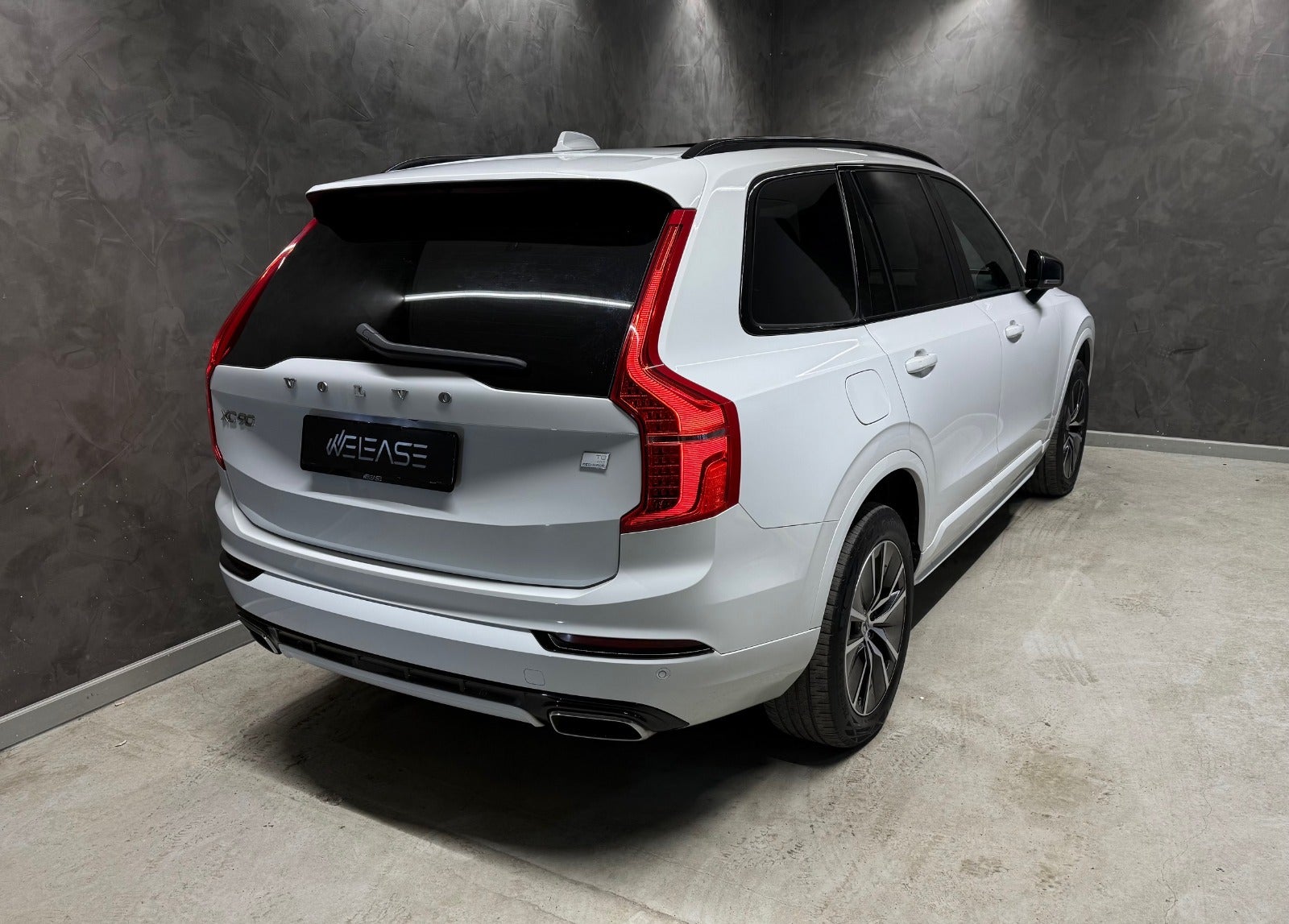 flexleasing-volvo-xc90-20-t8-recharge-r-design-aut-awd-7prs-5d-findleasing