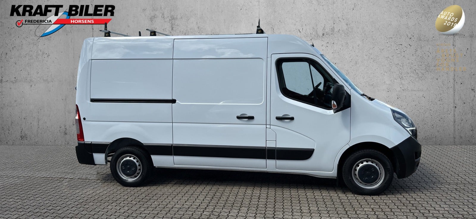 flexleasing-opel-movano-23-d-135-essentia-l2h2-findleasing