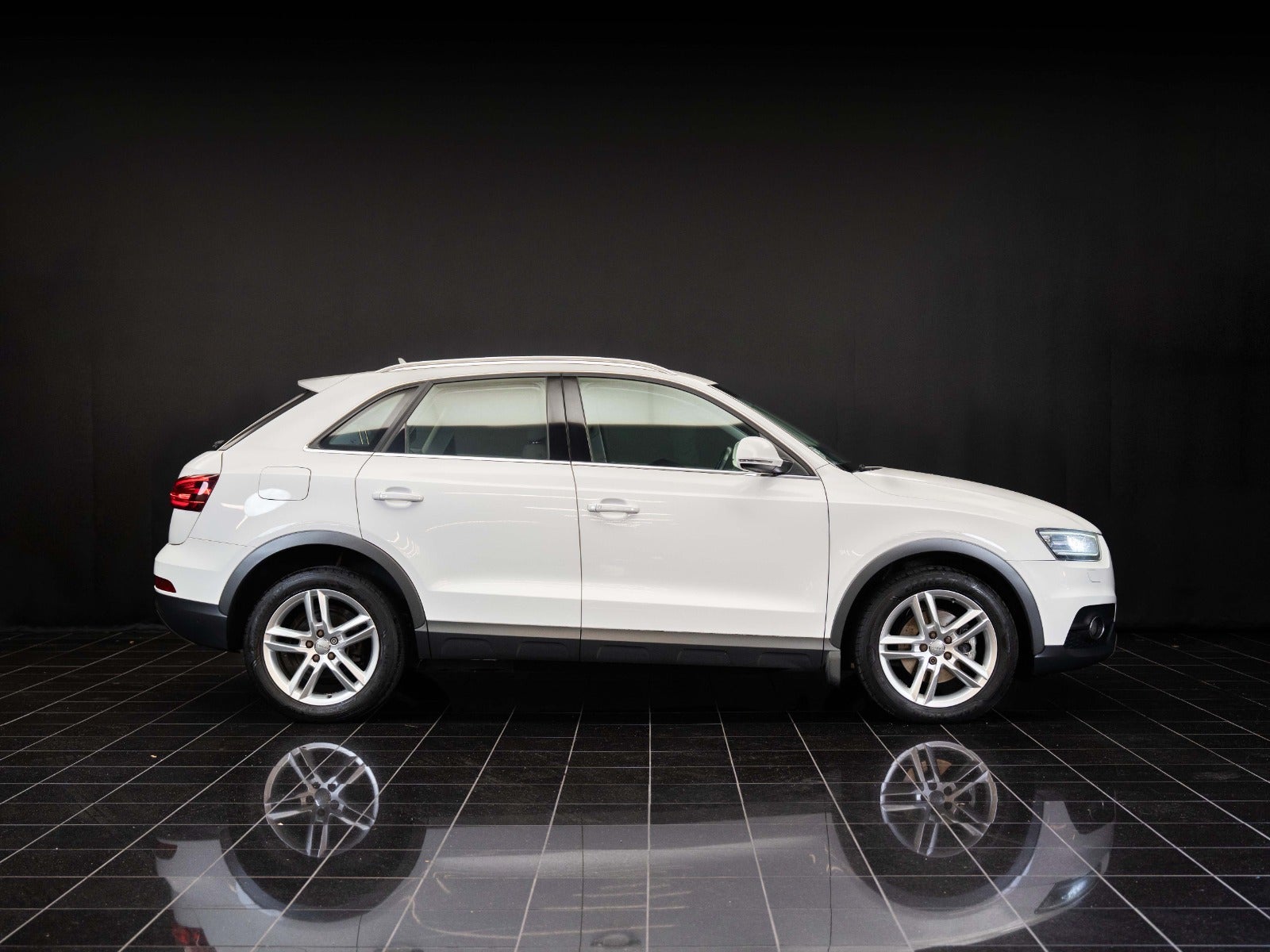 flexleasing-audi-q3-20-tdi-177-quattro-s-tr-5d-findleasing