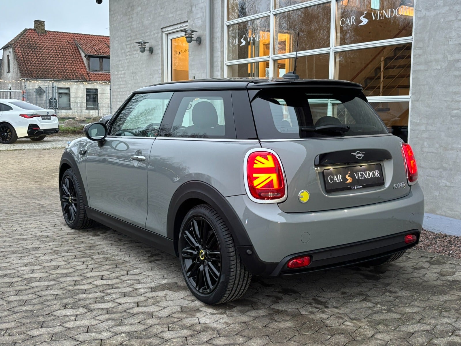 flexleasing-mini-cooper-se-essential-3d-findleasing