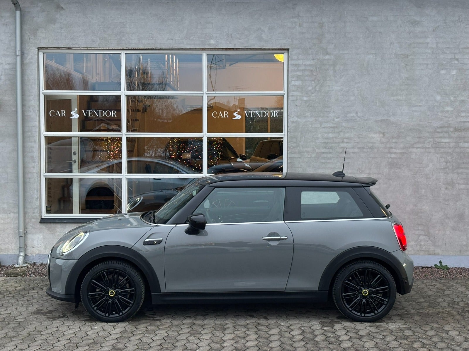 flexleasing-mini-cooper-se-essential-3d-findleasing