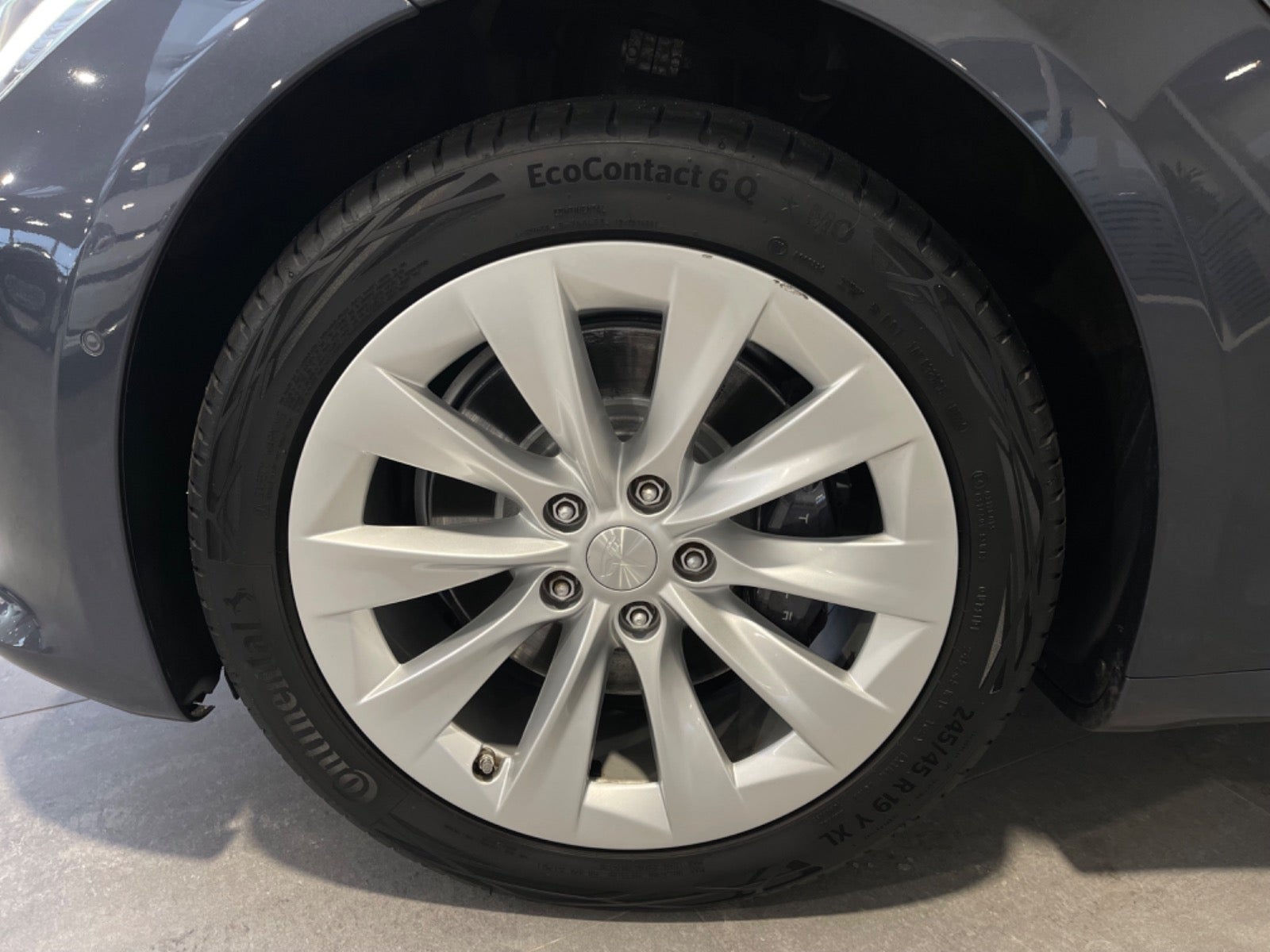 flexleasing-tesla-model-s-75d-5d-findleasing