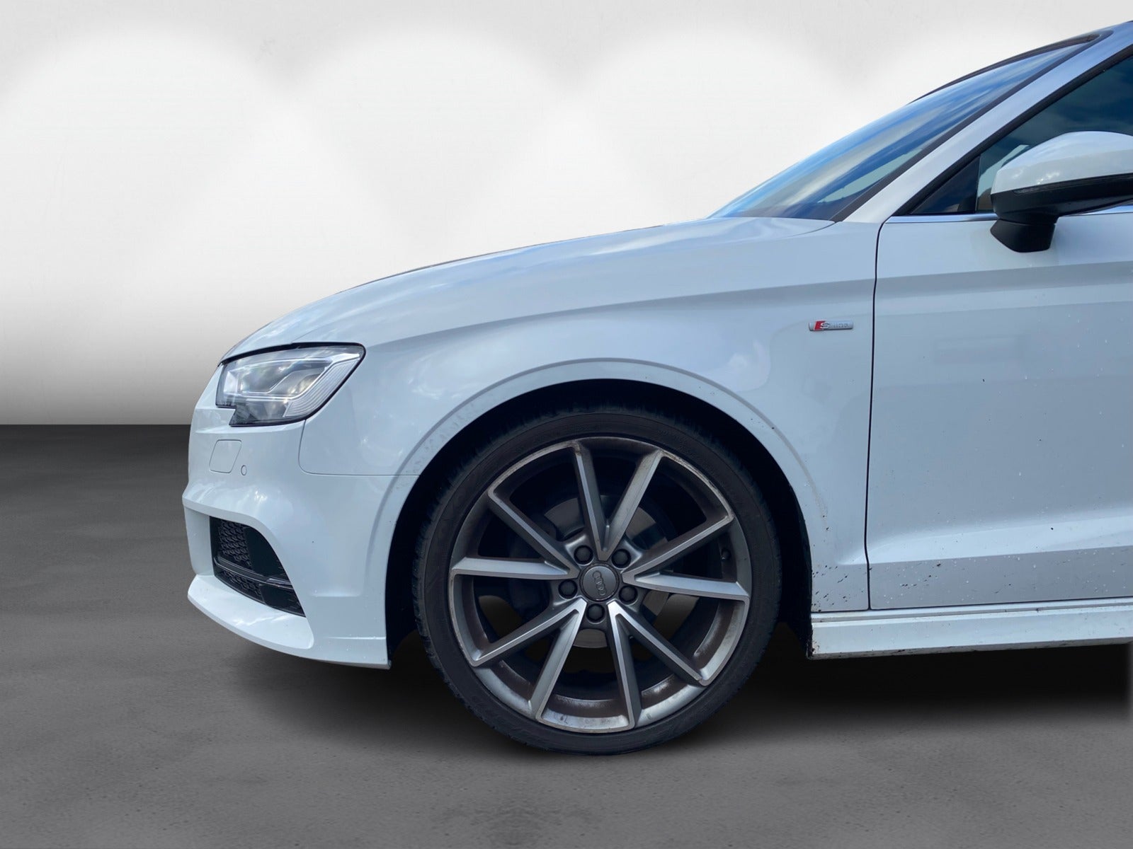 flexleasing-audi-a3-14-tfsi-150-s-line-cabriolet-s-tr-2d-findleasing