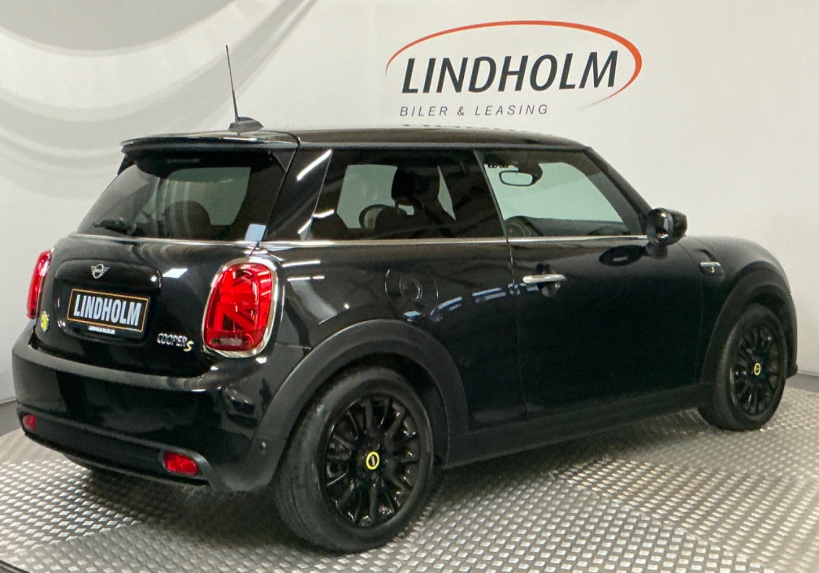 flexleasing-mini-cooper-se-essential-3d-findleasing