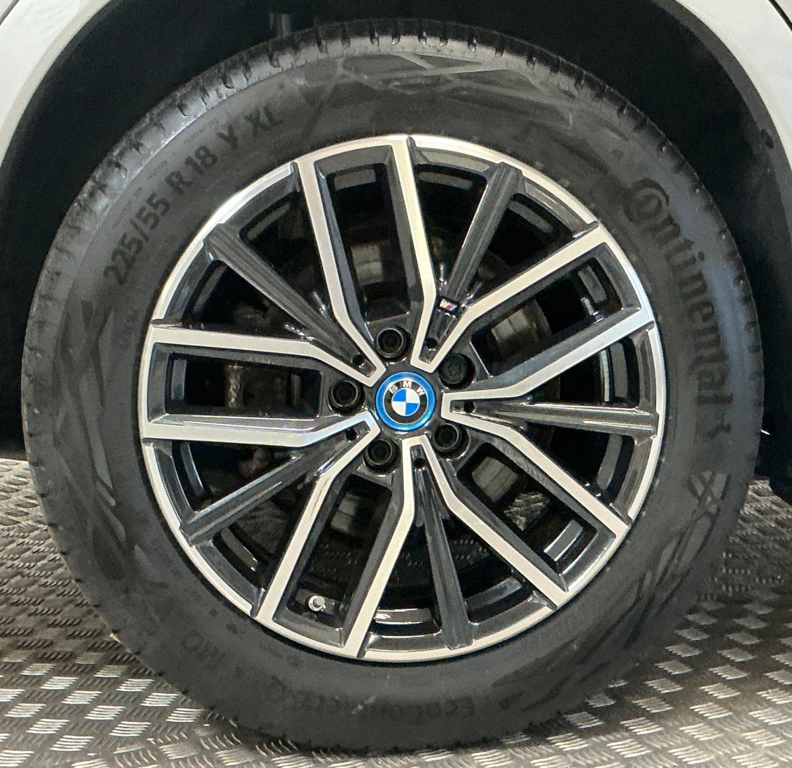 flexleasing-bmw-ix1-xdrive30-m-sport-5d-findleasing