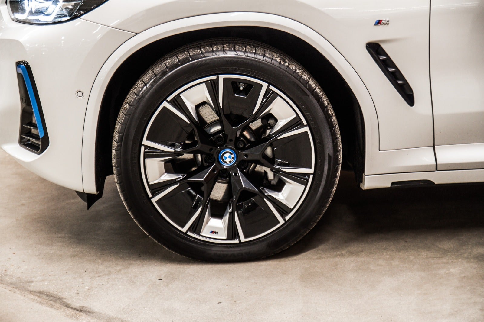 flexleasing-bmw-ix3-charged-m-sport-5d-findleasing