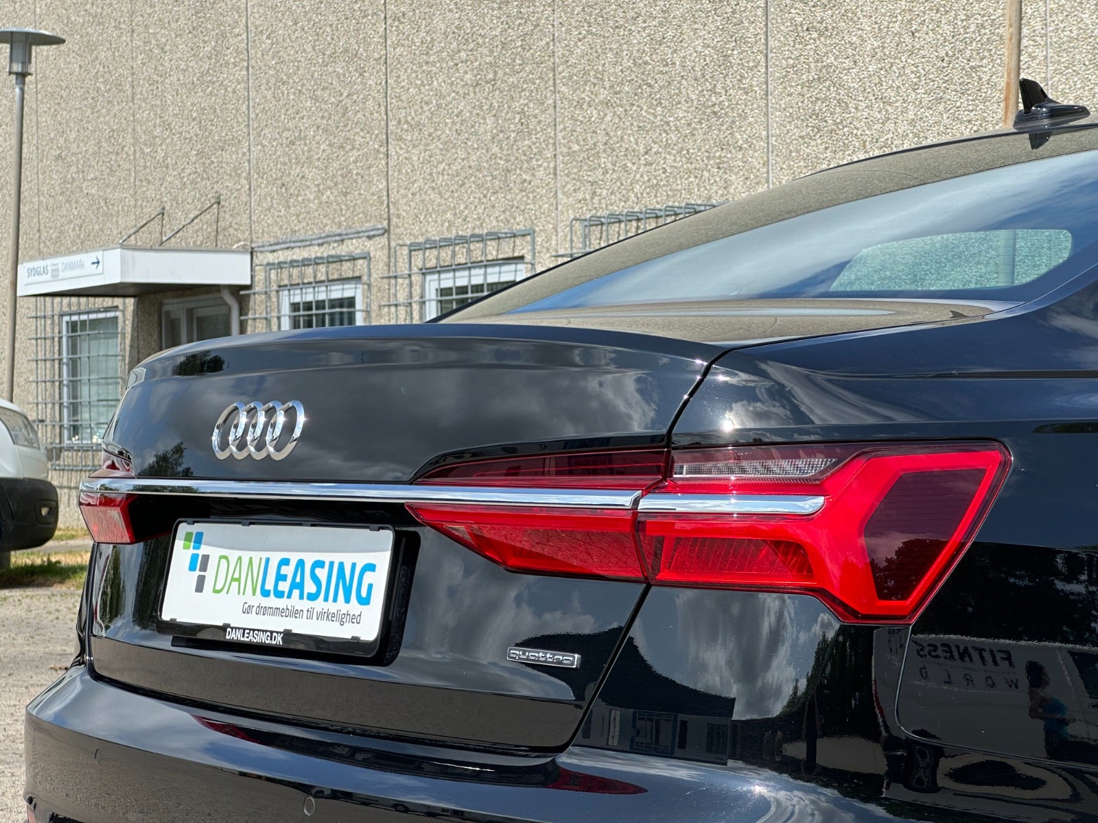 flexleasing-audi-a6-45-tdi-s-line-avant-quattro-tiptr-5d-findleasing