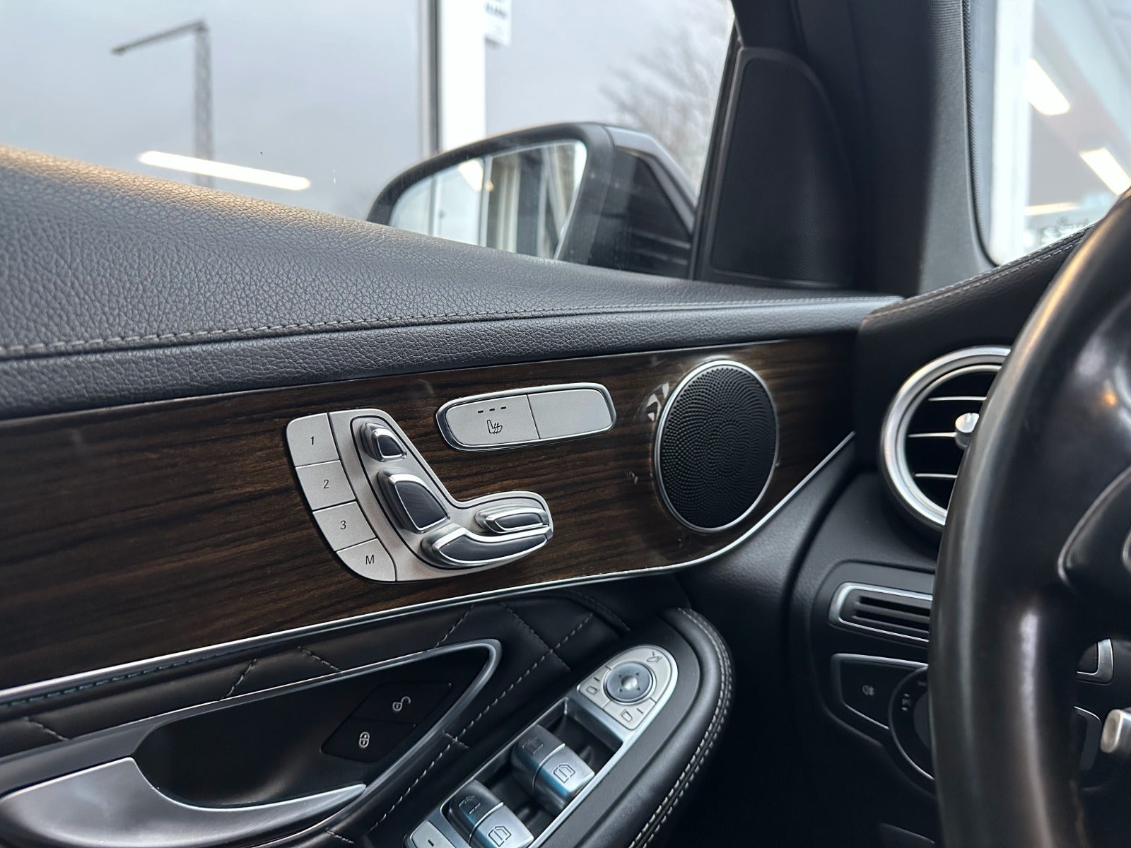flexleasing-mercedes-glc250-d-22-amg-line-aut-4matic-van-5d-findleasing