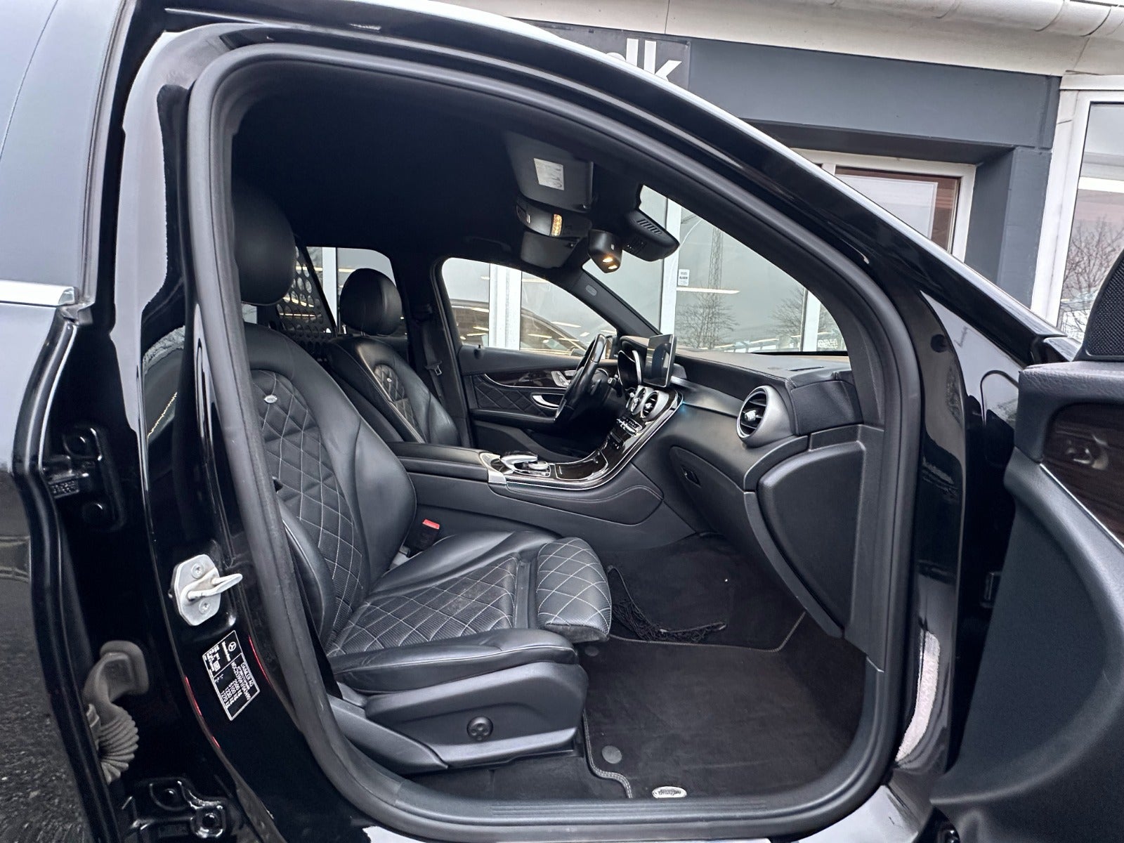 flexleasing-mercedes-glc250-d-22-amg-line-aut-4matic-van-5d-findleasing
