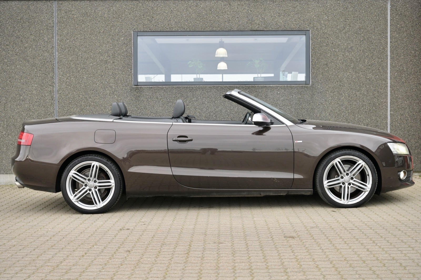 flexleasing-audi-a5-30-tdi-240-cabriolet-quattro-s-tr-2d-findleasing