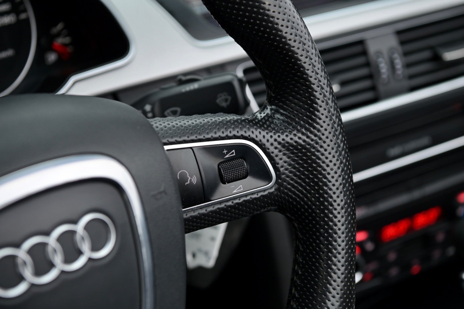 flexleasing-audi-a5-30-tdi-240-cabriolet-quattro-s-tr-2d-findleasing