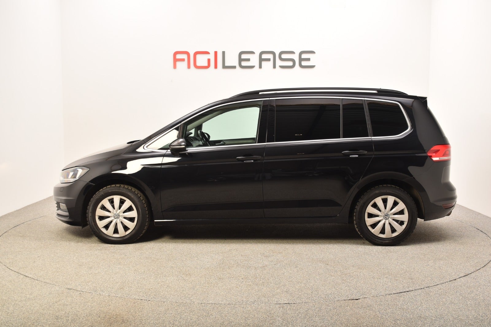 flexleasing-vw-touran-20-tdi-150-comfortline-dsg-van-5d-findleasing