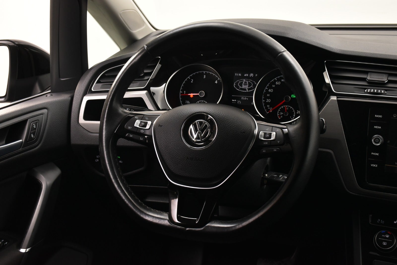 flexleasing-vw-touran-20-tdi-150-comfortline-dsg-van-5d-findleasing