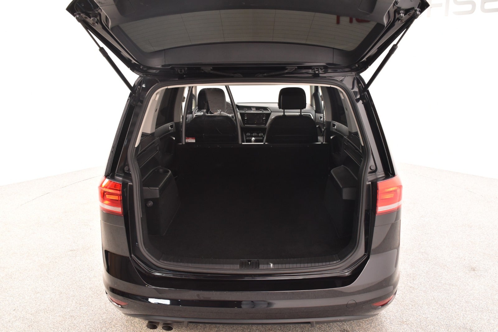 flexleasing-vw-touran-20-tdi-150-comfortline-dsg-van-5d-findleasing