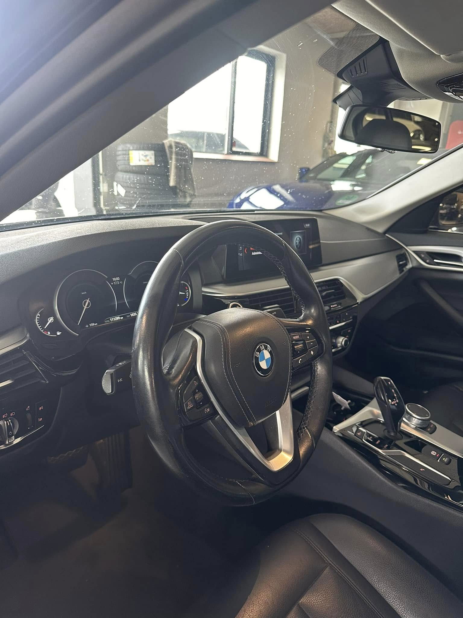 flexleasing-bmw-520i-184-hk-steptronic-sedan-findleasing