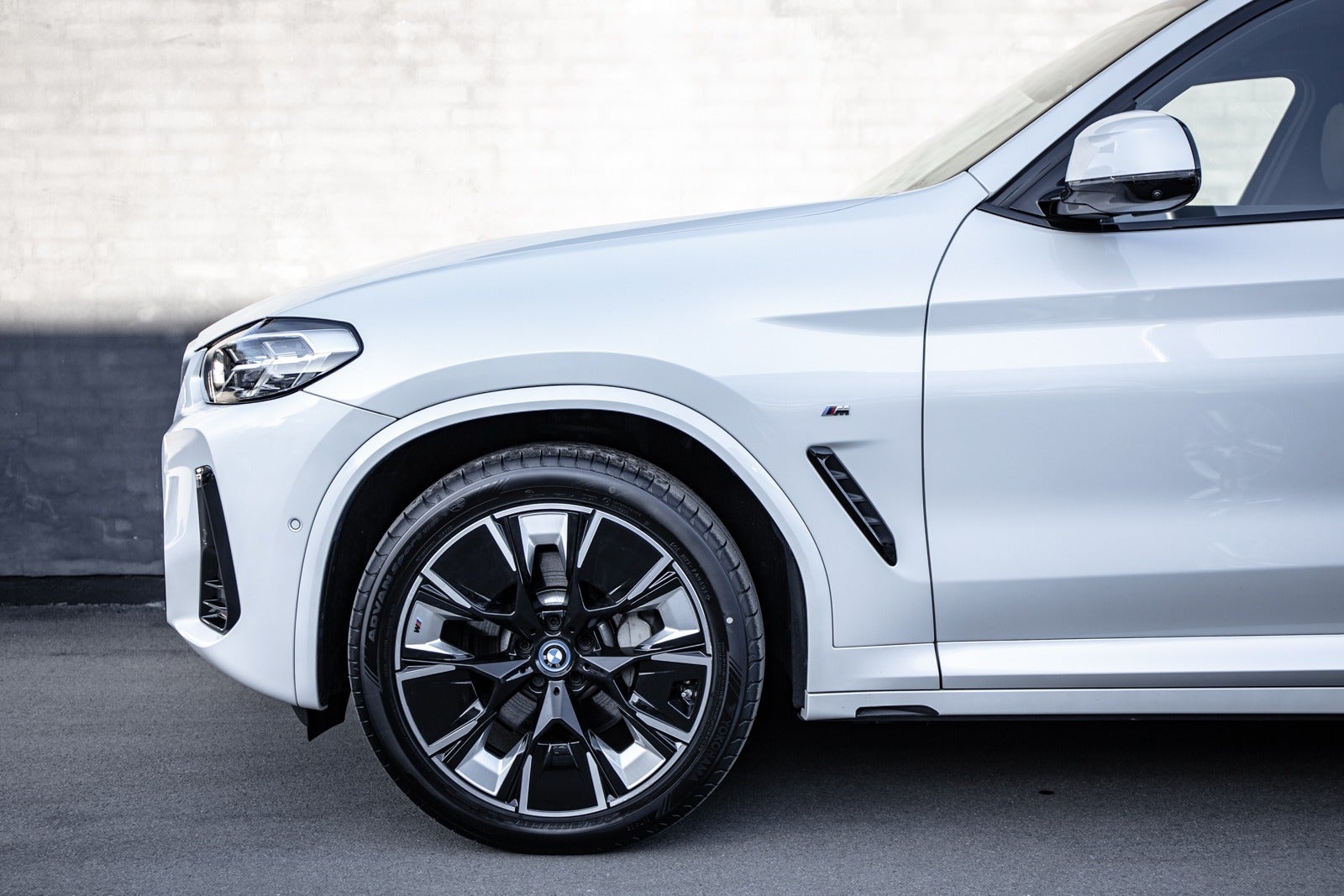 flexleasing-bmw-ix3-charged-plus-m-sport-5d-findleasing