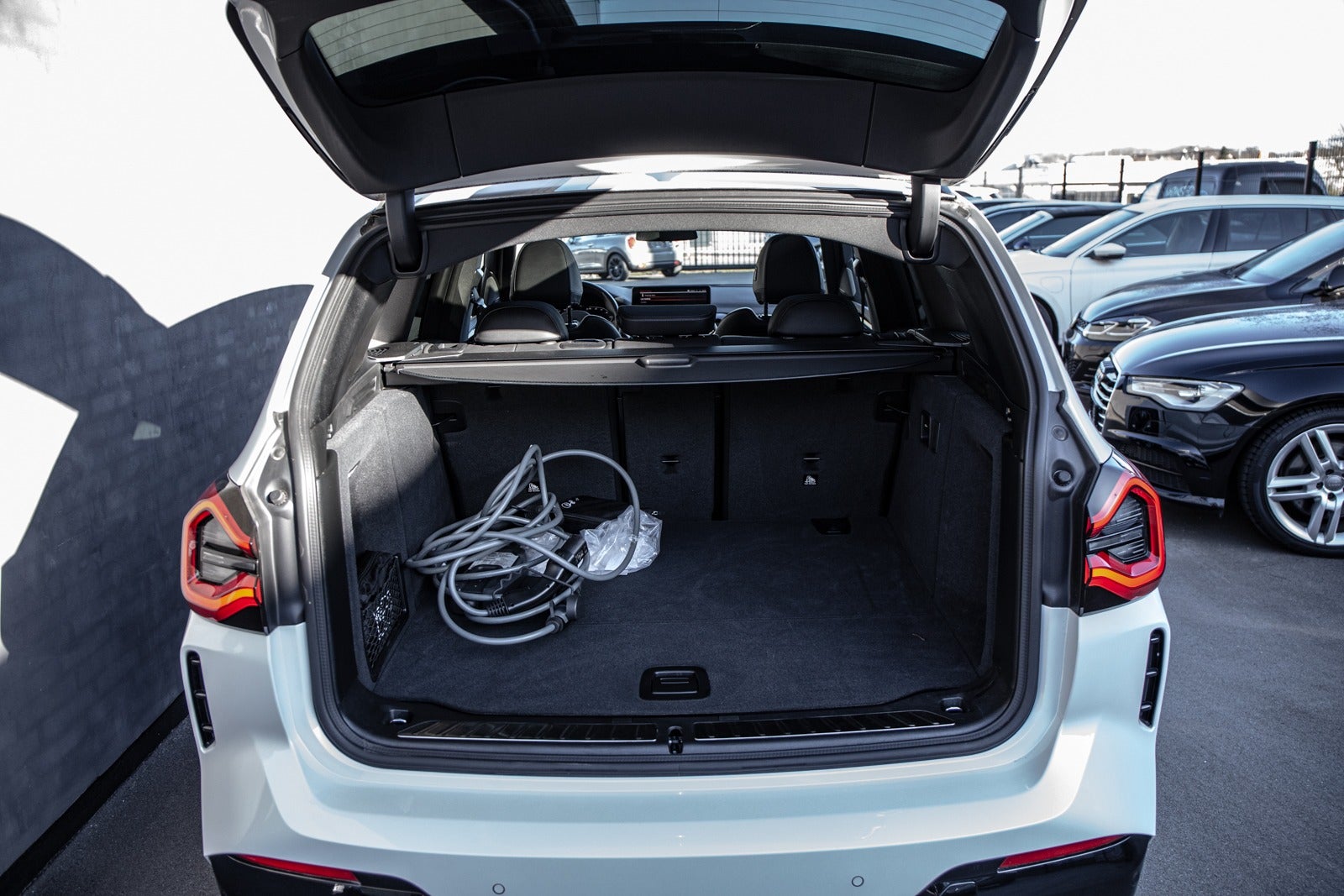 flexleasing-bmw-ix3-charged-plus-m-sport-5d-findleasing