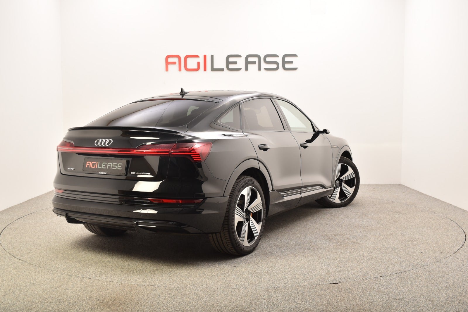 flexleasing-audi-e-tron-55-s-line-sportback-quattro-5d-findleasing