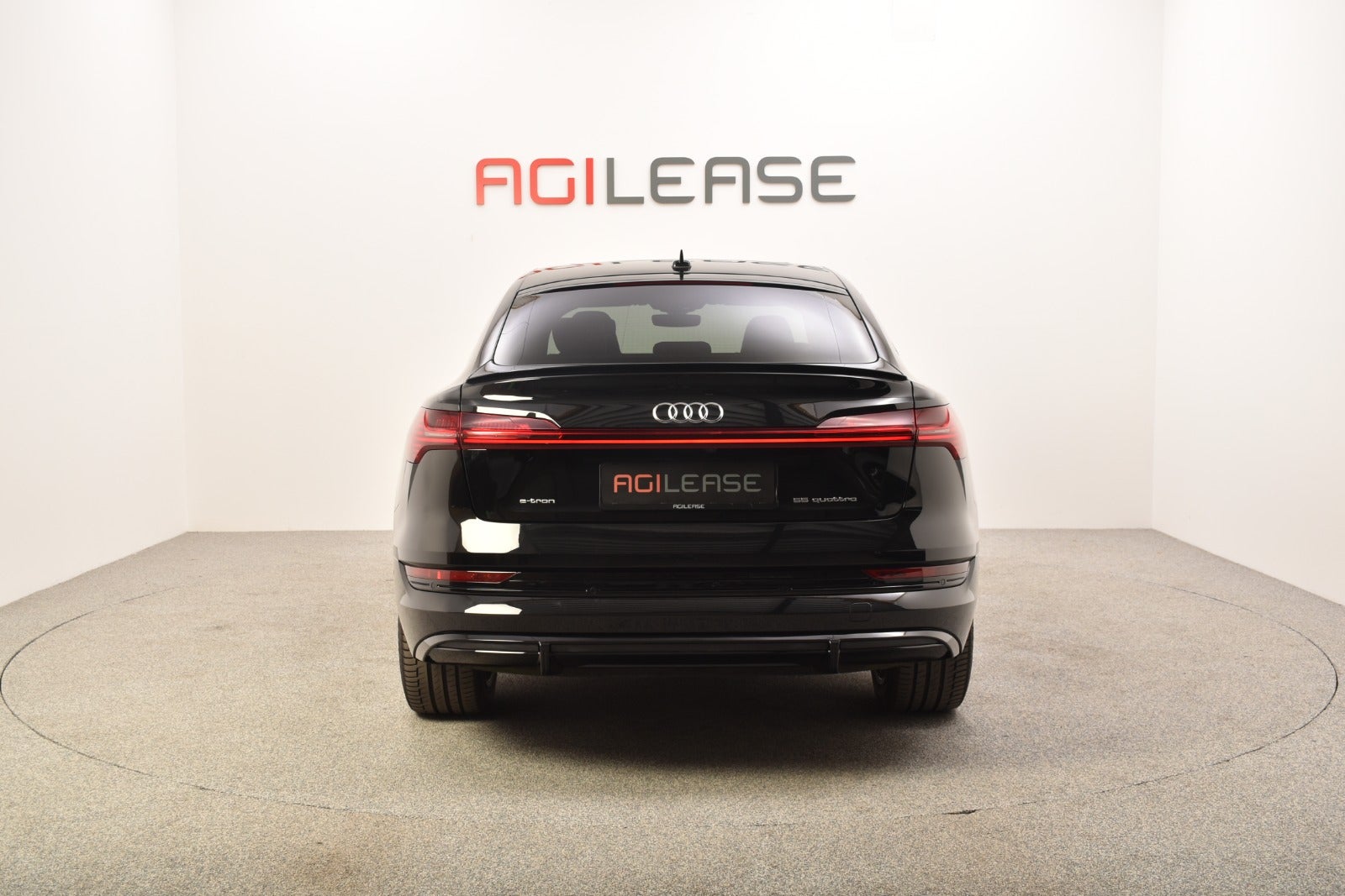flexleasing-audi-e-tron-55-s-line-sportback-quattro-5d-findleasing