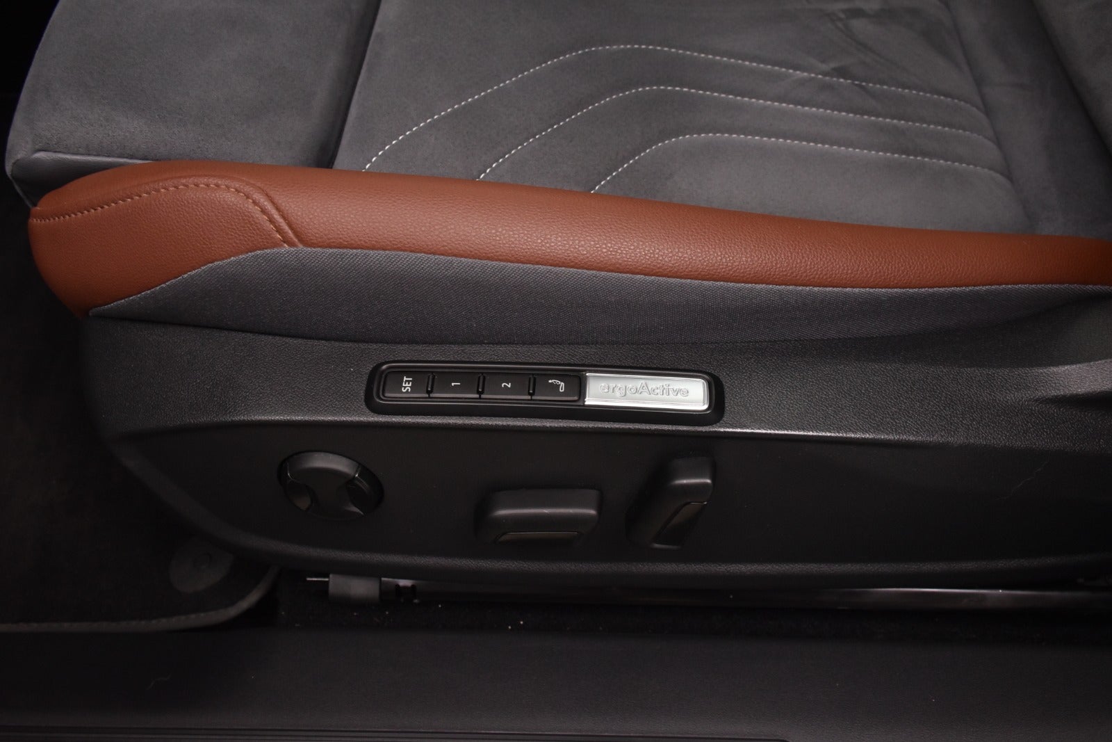 flexleasing-vw-id4-pro-performance-max-5d-findleasing
