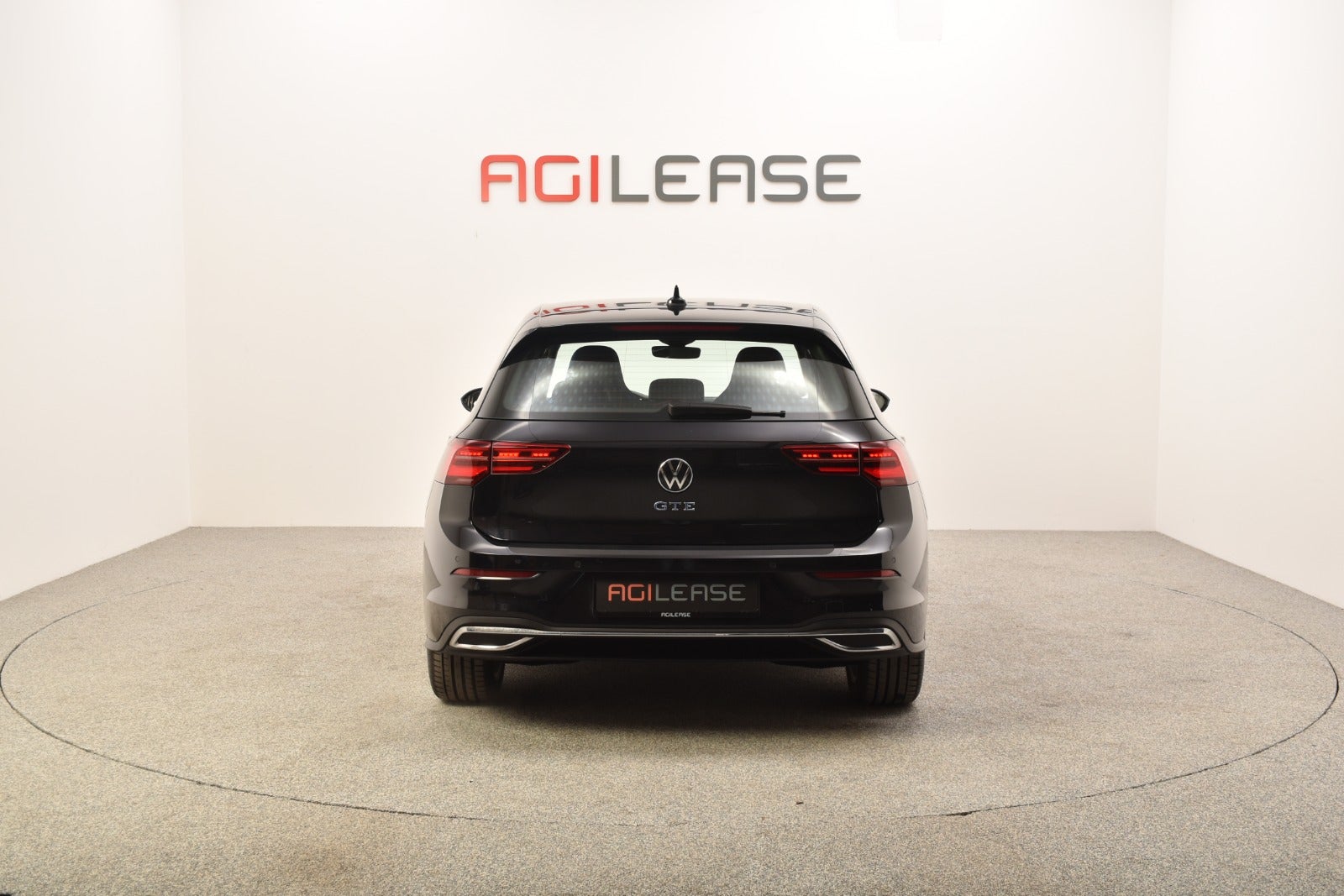 flexleasing-vw-golf-viii-14-gte-dsg-5d-findleasing
