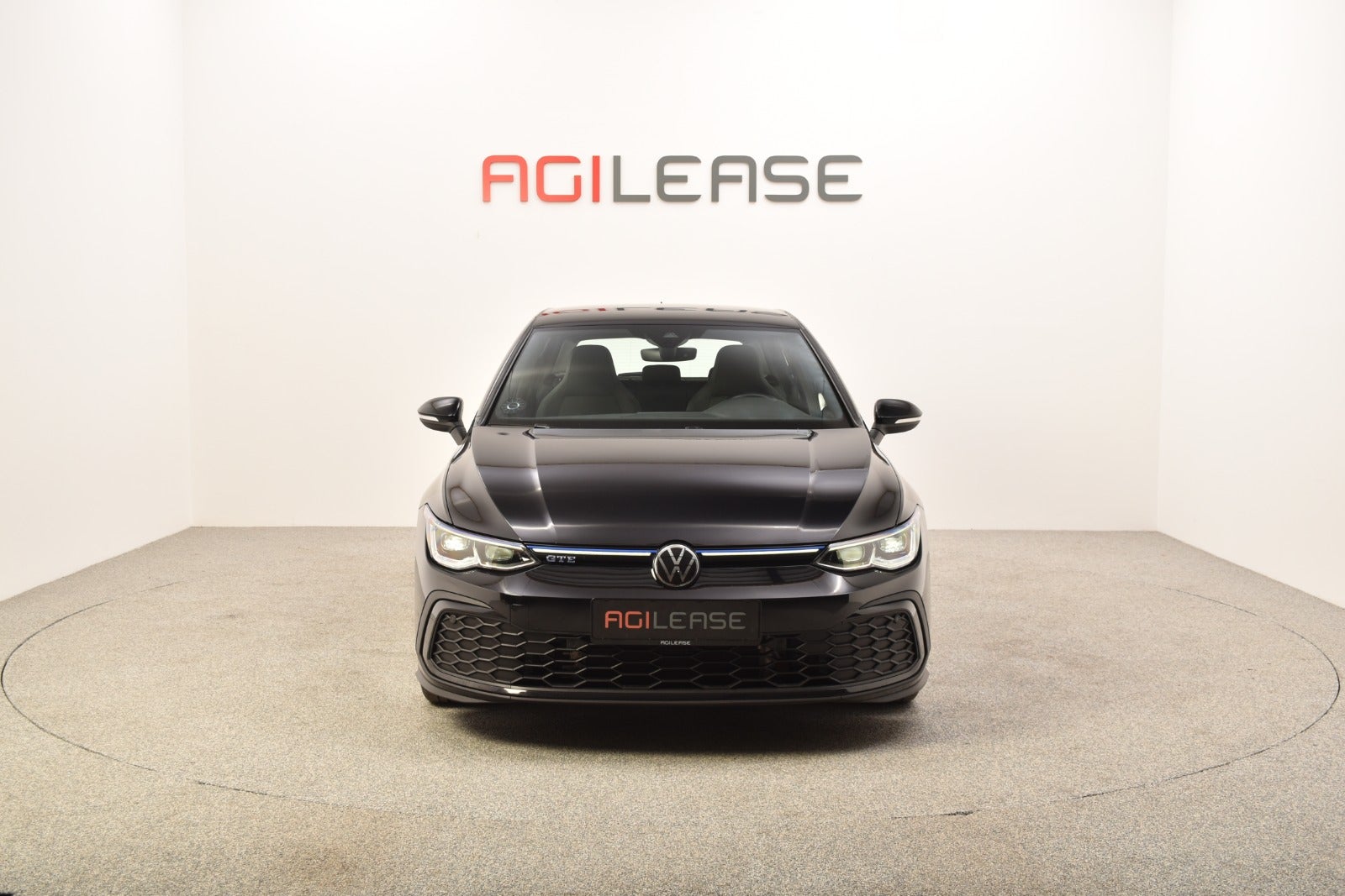 flexleasing-vw-golf-viii-14-gte-dsg-5d-findleasing