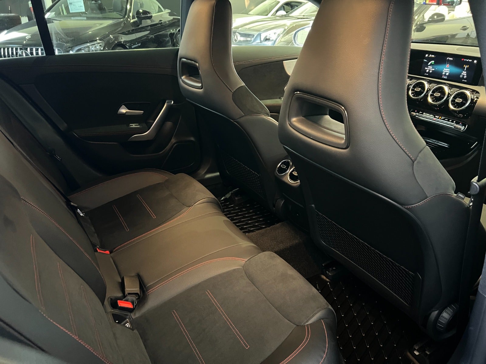 flexleasing-mercedes-cla250-e-13-advantage-amg-shooting-brake-aut-5d-findleasing