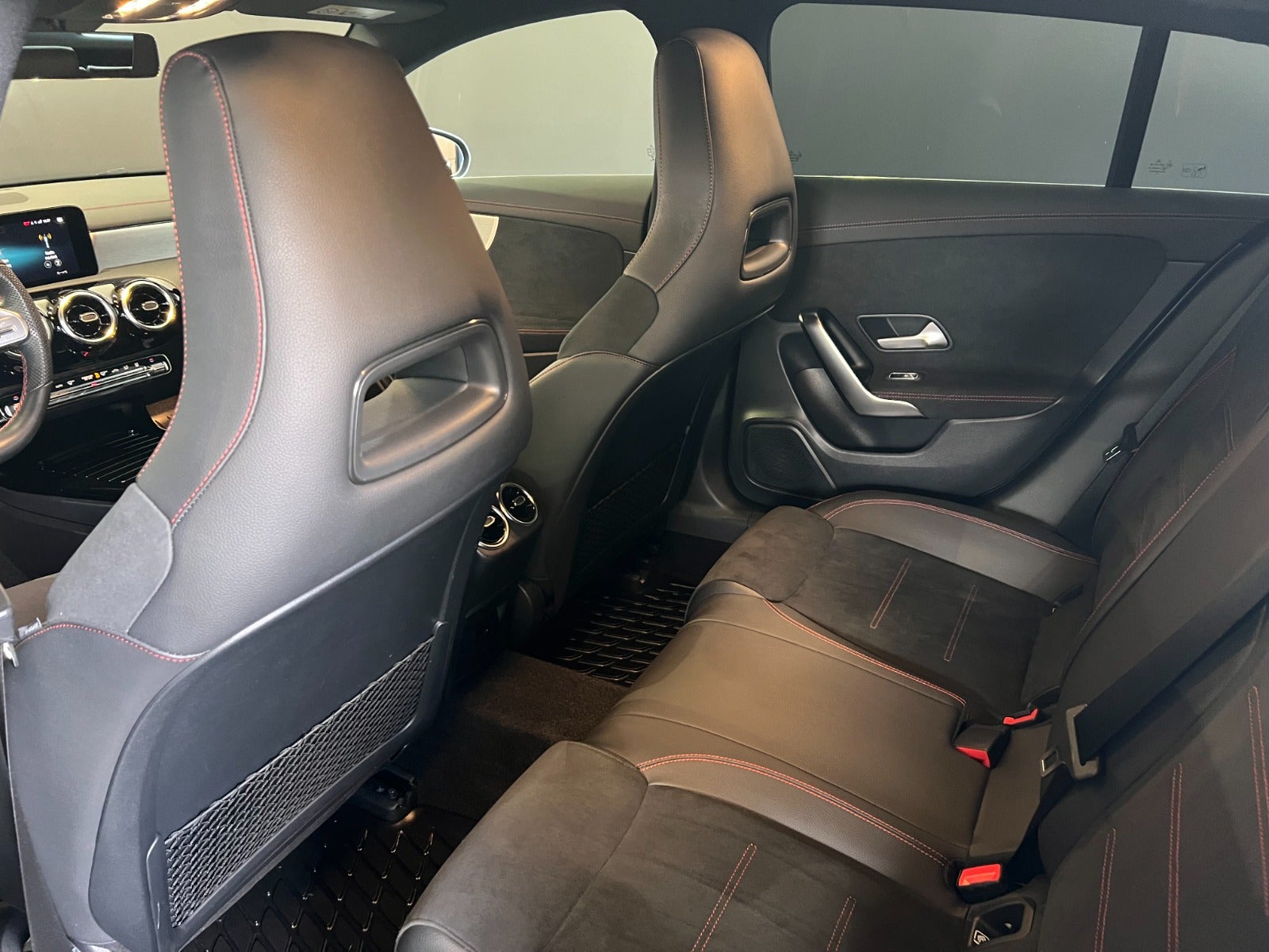 flexleasing-mercedes-cla250-e-13-advantage-amg-shooting-brake-aut-5d-findleasing
