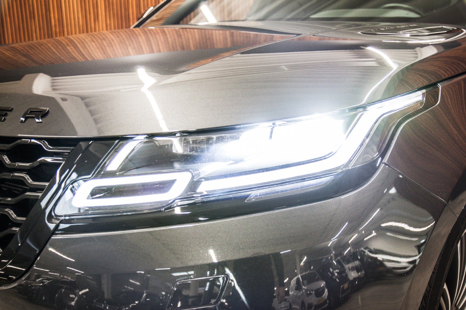 flexleasing-land-rover-range-rover-velar-30-p380-r-dynamic-hse-aut-van-5d-findleasing
