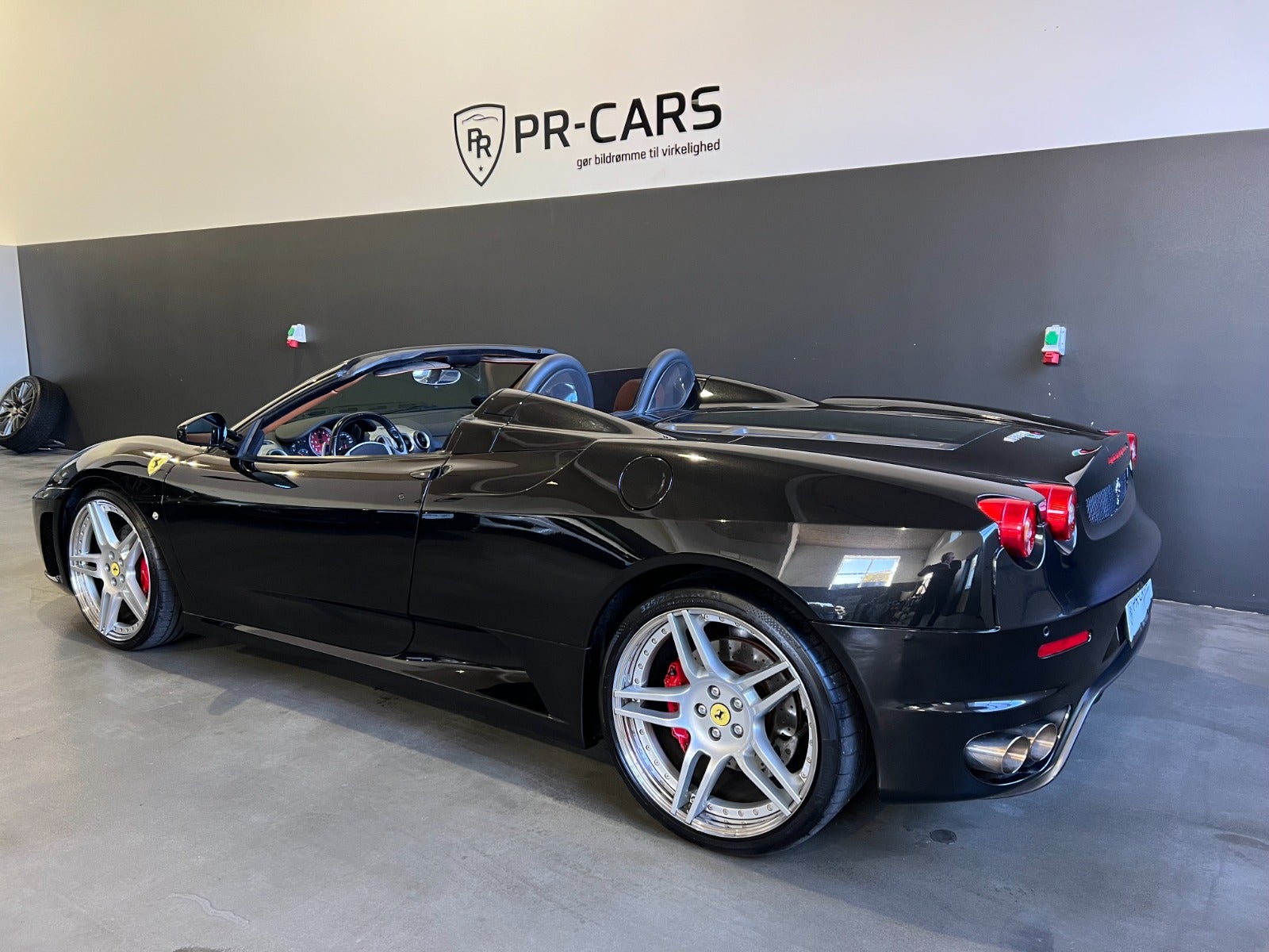 flexleasing-ferrari-f430-43-spider-f1-2d-findleasing