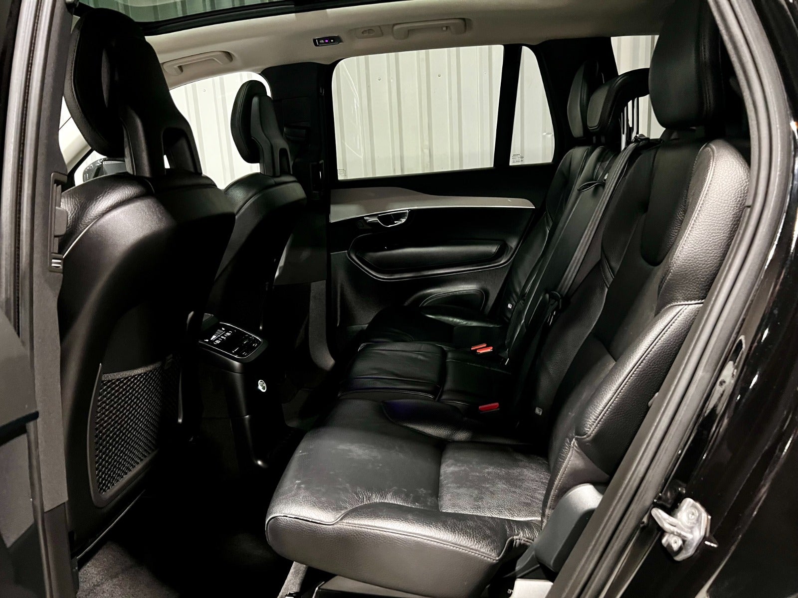 flexleasing-volvo-xc90-20-t8-407-inscription-aut-awd-7prs-5d-findleasing